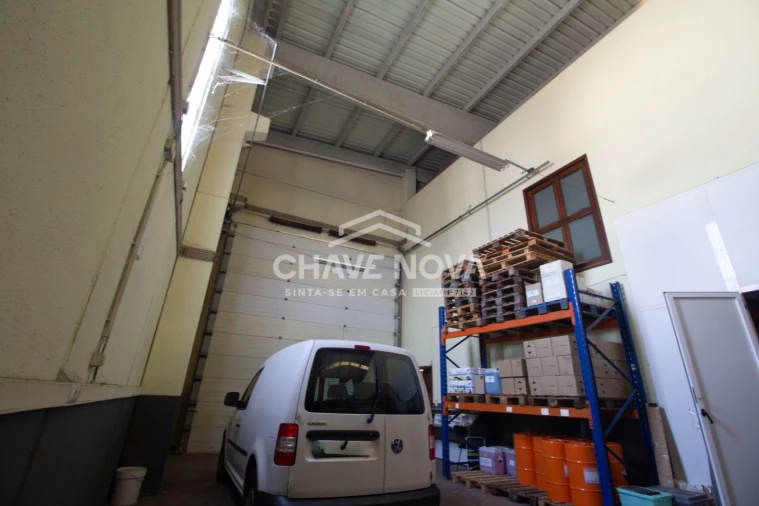Armazém para Venda em Fânzeres e São Pedro da Cova Foto 5