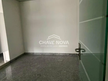 Loja para Arrendamento em Paranhos