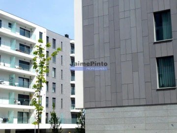 Apartamento T3 para Venda em Cedofeita, Santo Ildefonso, Sé, Miragaia, São Nicolau e Vitória