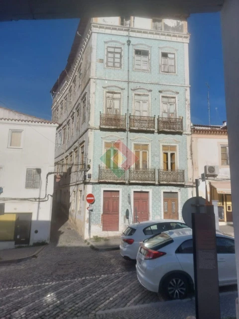 Prédio para Venda em Sé e São Lourenço