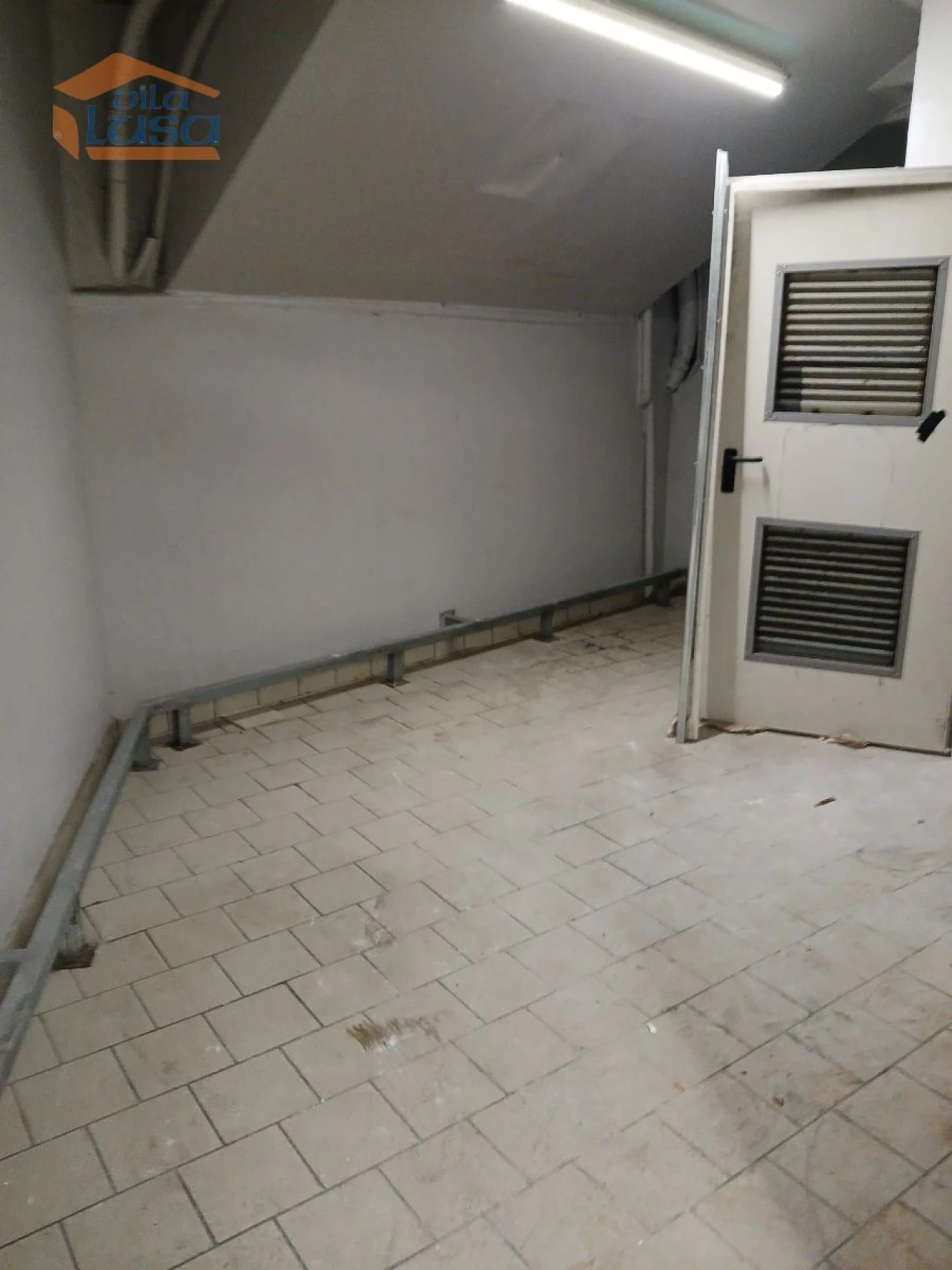 Negócio para Arrendamento em Gondomar (São Cosme), Valbom e Jovim Foto 7