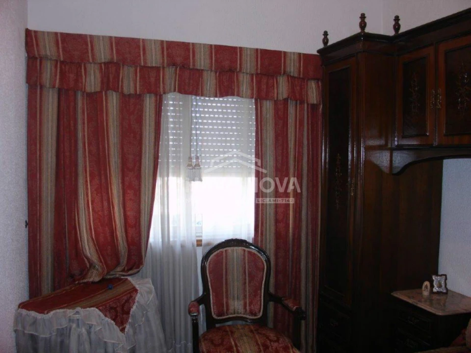 Apartamento T3 para Venda em Campanhã Foto 13