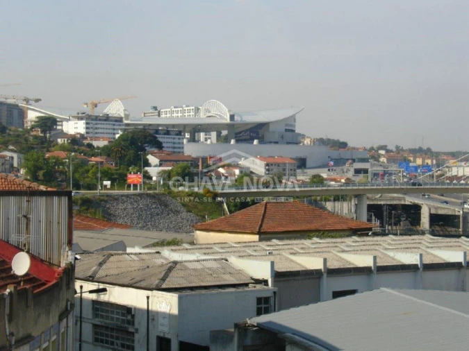 Apartamento T3 para Venda em Campanhã Foto 7