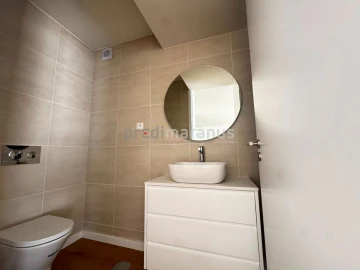 Moradia T3 para Venda em Vila Caiz