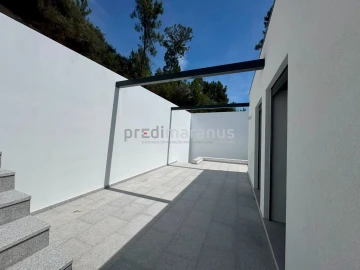 Moradia T3 para Venda em Vila Caiz