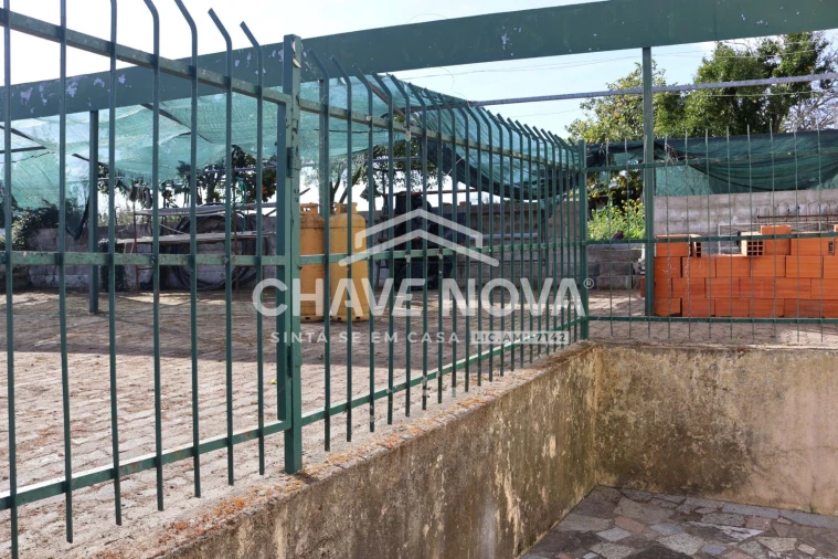 Loja para Arrendamento em Requeixo, Nossa Senhora de Fátima e Nariz Foto 16