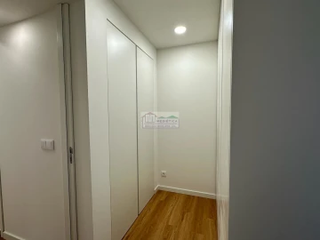 Apartamento T1 para Venda em Póvoa de Santo Adrião e Olival Basto