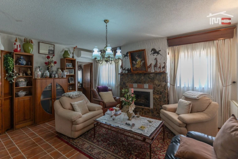 Moradia T3 para Venda em São Mamede Foto 17