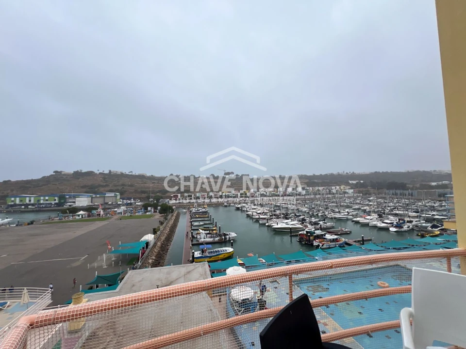 Apartamento T2 para Venda em Albufeira e Olhos de Água Foto 16
