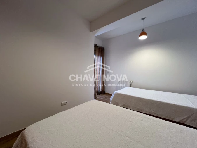 Apartamento T2 para Venda em Albufeira e Olhos de Água Foto 14