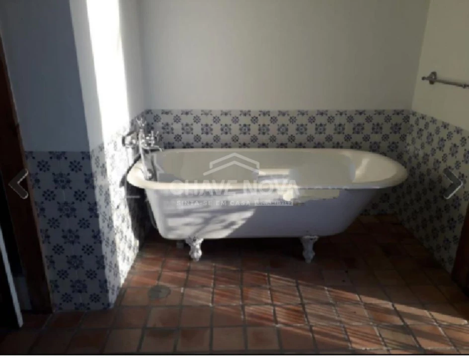 Moradia T4 para Venda em São Tomé de Negrelos Foto 3