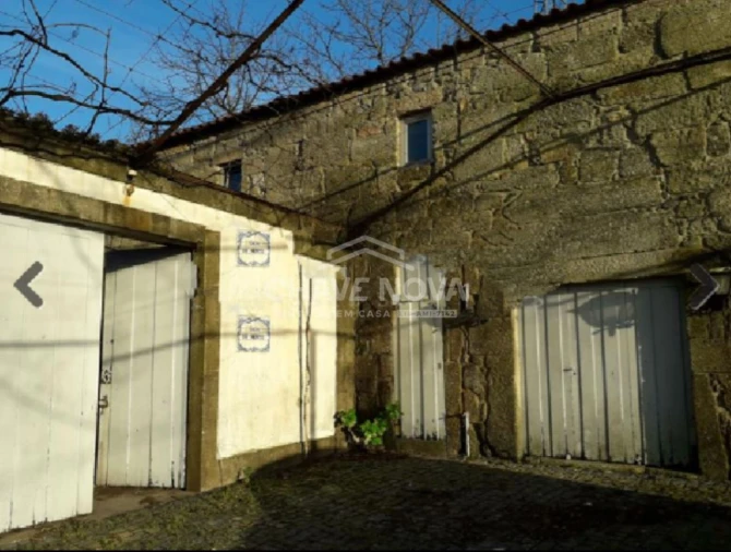 Moradia T4 para Venda em São Tomé de Negrelos Foto 2