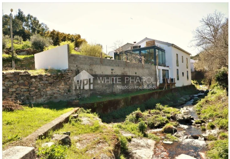 Moradia T5 para Venda em Santa Maria de Marvão Foto 5