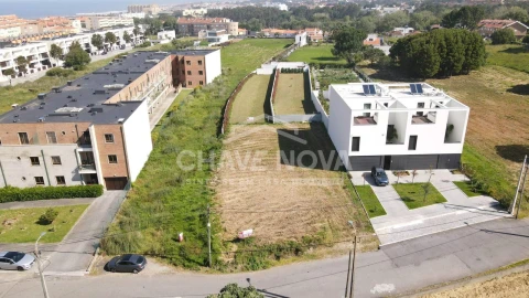 Terreno para Venda em São Felix da Marinha