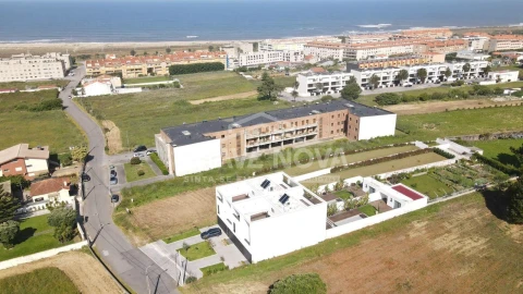 Terreno para Venda em São Felix da Marinha