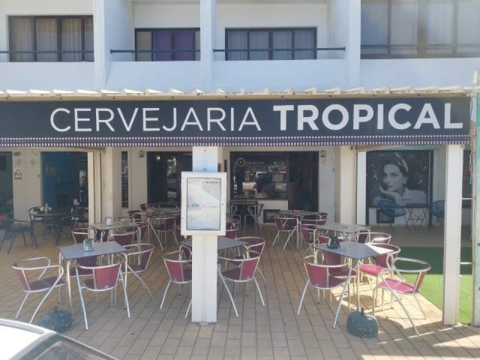 Negócio para Venda em Albufeira e Olhos de Água Foto 1