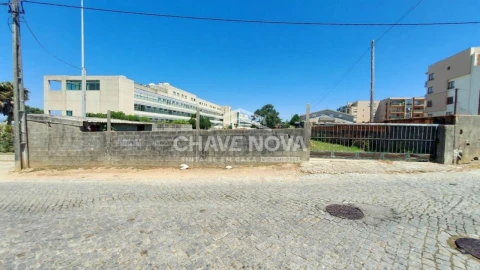 Terreno para Venda em São Felix da Marinha