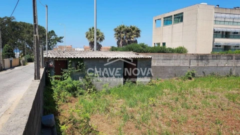 Terreno para Venda em São Felix da Marinha