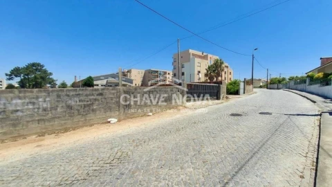 Terreno para Venda em São Felix da Marinha