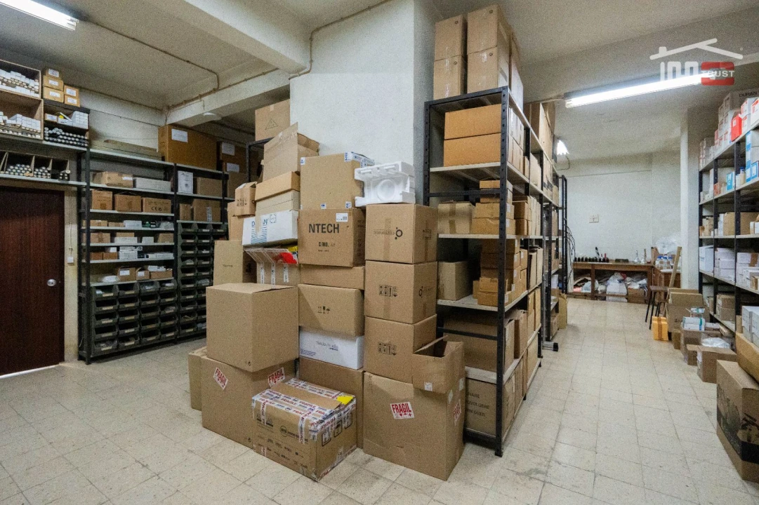 Escritório para Venda em Pontinha e Famões Foto 21