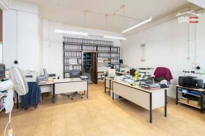 Escritório para Venda em Pontinha e Famões