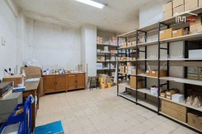 Escritório para Venda em Pontinha e Famões