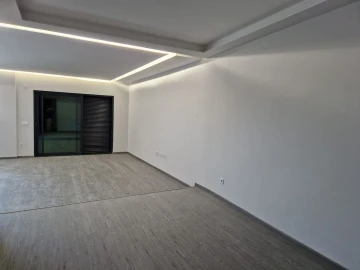 Apartamento T5 para Venda em São Brás de Alportel