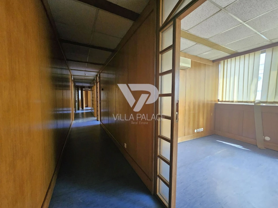 Escritório para Arrendamento em Areeiro Foto 14