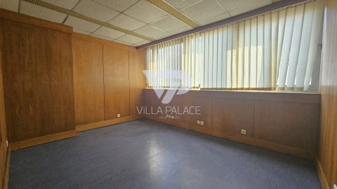 Escritório para Arrendamento em Areeiro