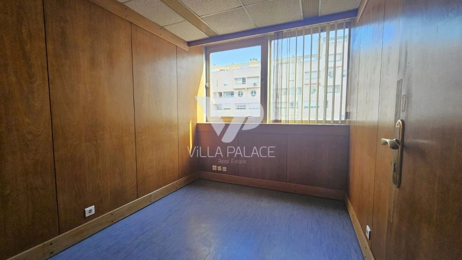 Escritório para Arrendamento em Areeiro Foto 4