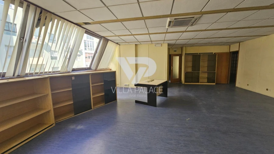 Escritório para Arrendamento em Areeiro Foto 9