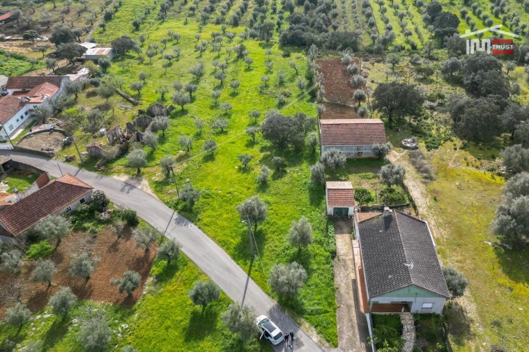 Terreno para Venda em Atouguia Foto 12