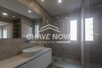 Apartamento T4 para Venda em União das Freguesias de Setúbal