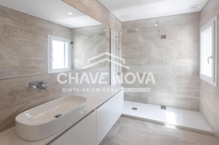 Apartamento T4 para Venda em União das Freguesias de Setúbal Foto 19