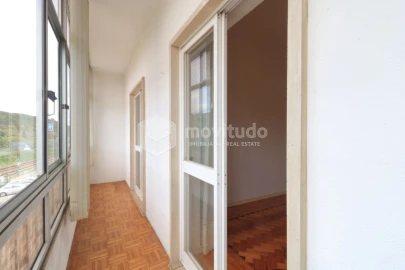 Apartamento T2 para Venda em Alhandra, São João dos Montes e Calhandriz