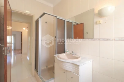 Apartamento T2 para Venda em Alhandra, São João dos Montes e Calhandriz