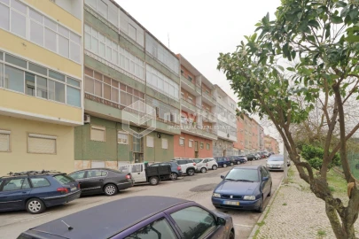 Apartamento T2 para Venda em Alhandra, São João dos Montes e Calhandriz