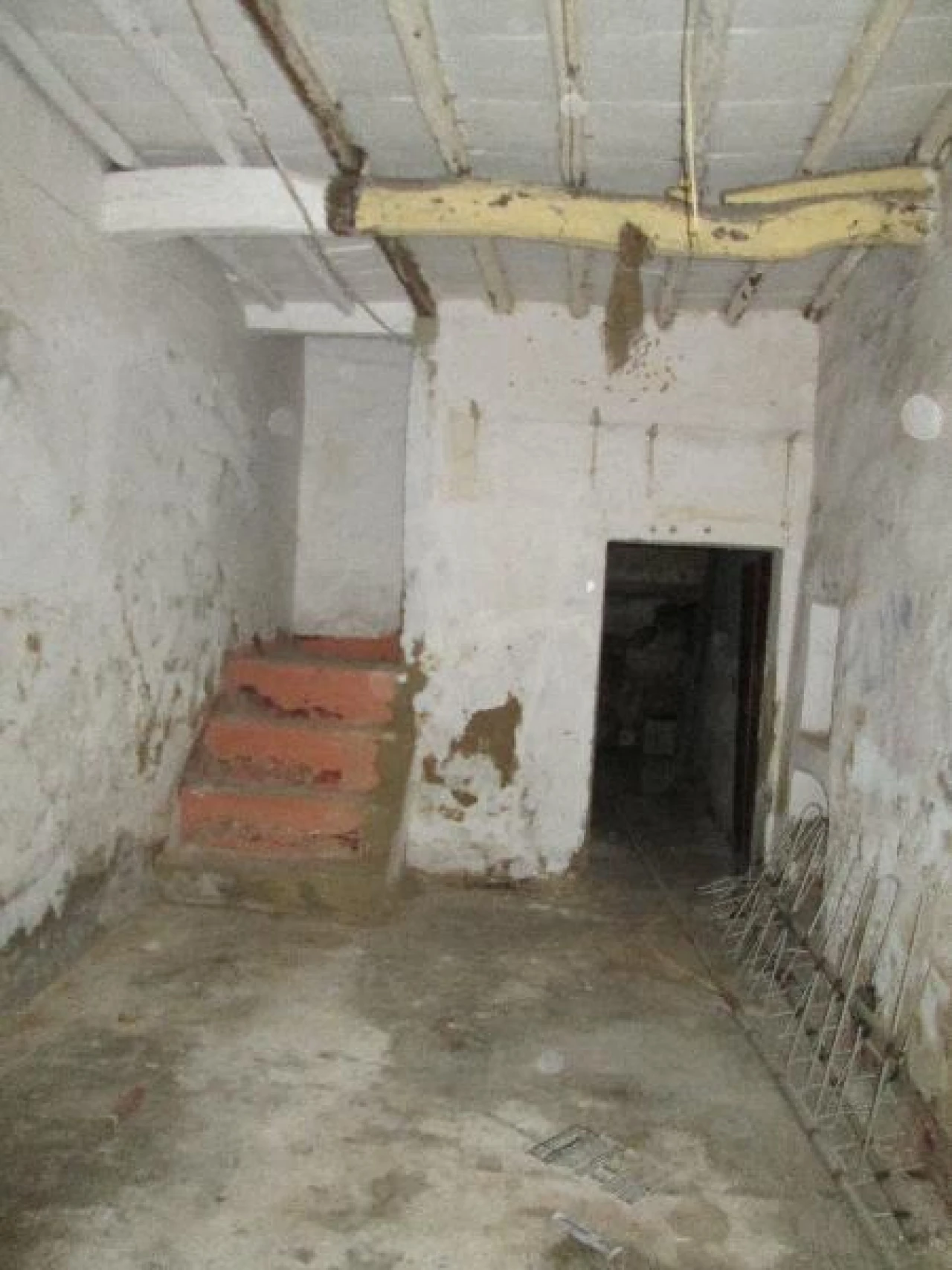 Moradia T3 para Venda em Assunção, Ajuda, Salvador e Santo Ildefonso Foto 3