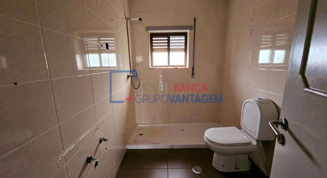 Moradia T3 para Venda em Tagilde e Vizela (São Paio) Foto 8