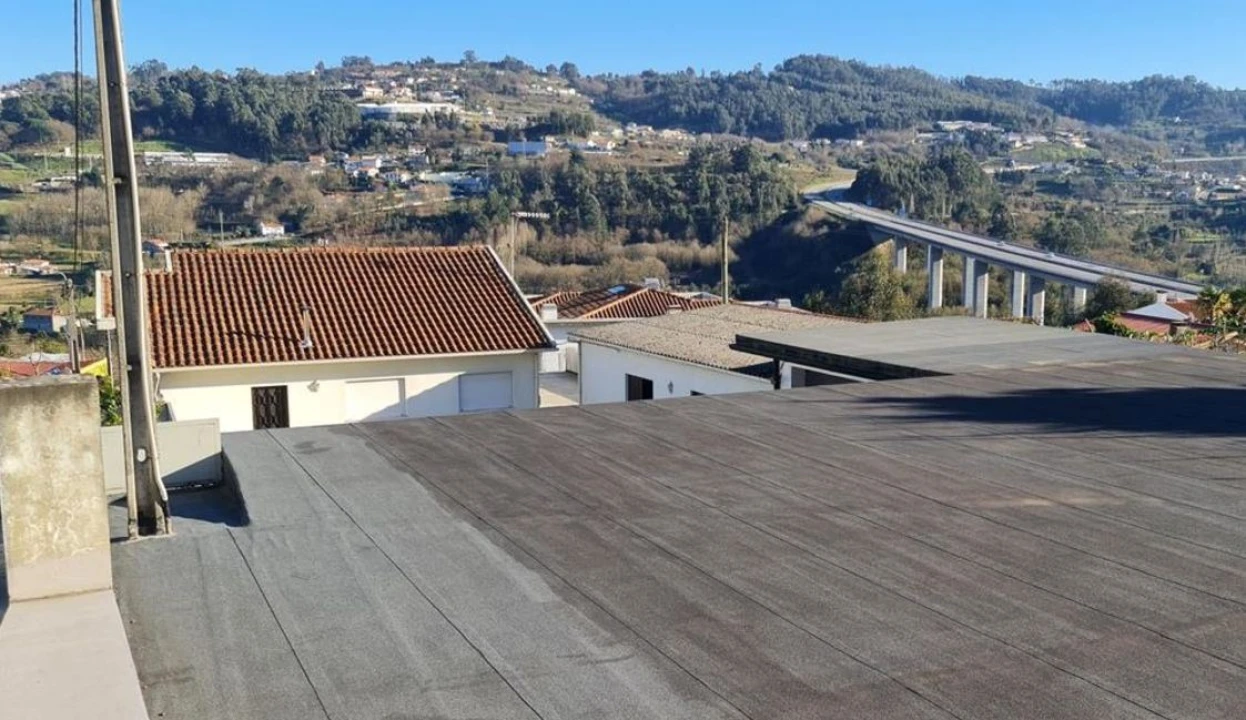 Moradia T3 para Venda em Tagilde e Vizela (São Paio) Foto 15
