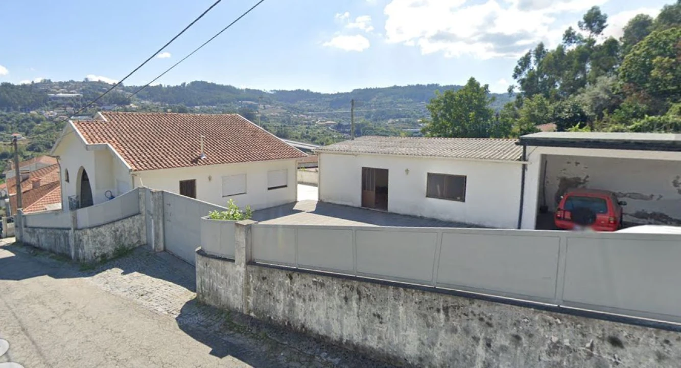 Moradia T3 para Venda em Tagilde e Vizela (São Paio) Foto 22
