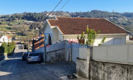 Moradia T3 para Venda em Tagilde e Vizela (São Paio)