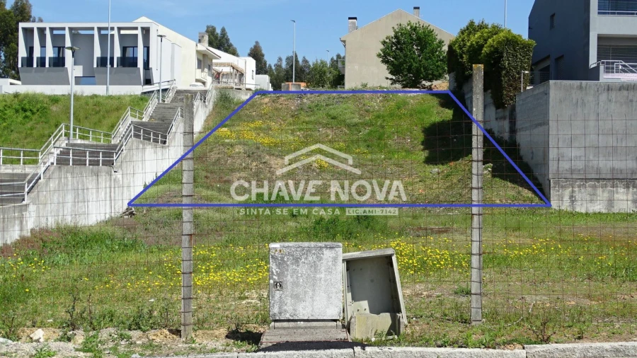 Terreno para Venda em Pedroso e Seixezelo Foto 2