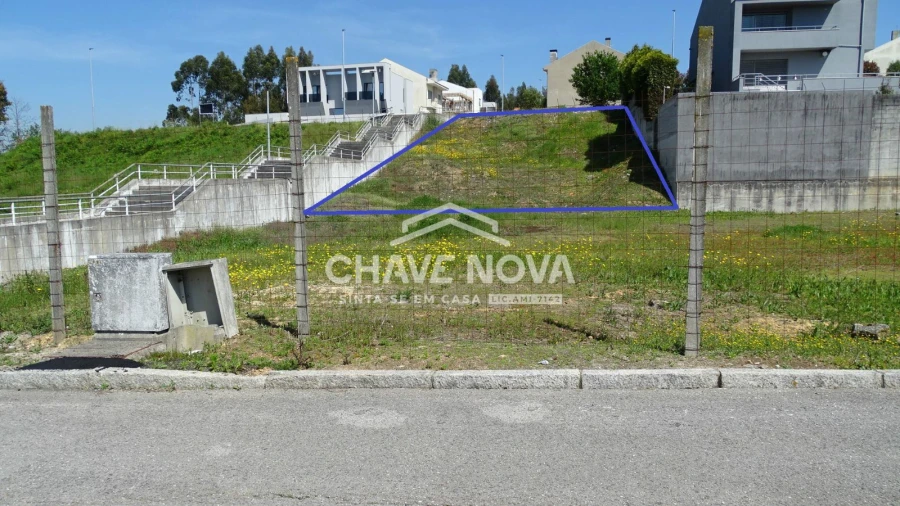 Terreno para Venda em Pedroso e Seixezelo Foto 3