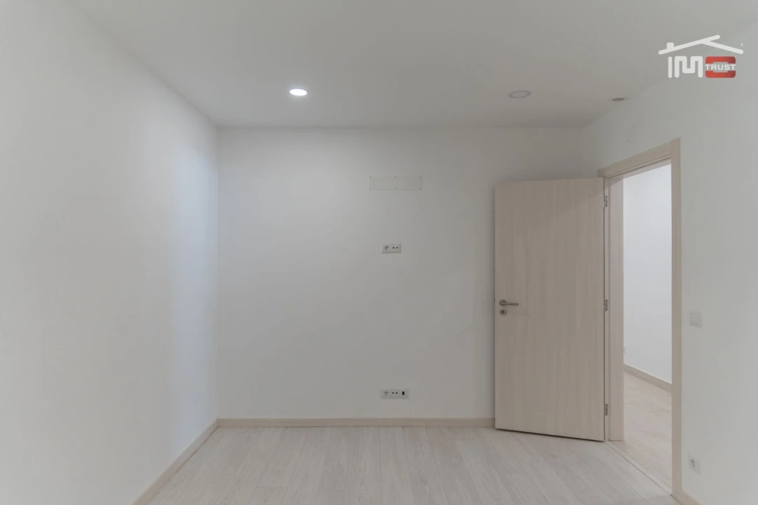 Apartamento T3 para Venda em Nossa Senhora da Piedade Foto 8