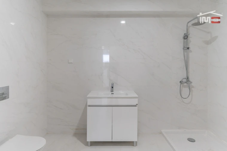 Apartamento T3 para Venda em Nossa Senhora da Piedade Foto 3