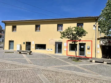 Loja para Arrendamento em Alfandega da Fe