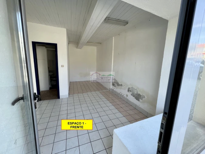 Loja para Arrendamento em Alfandega da Fe Foto 4