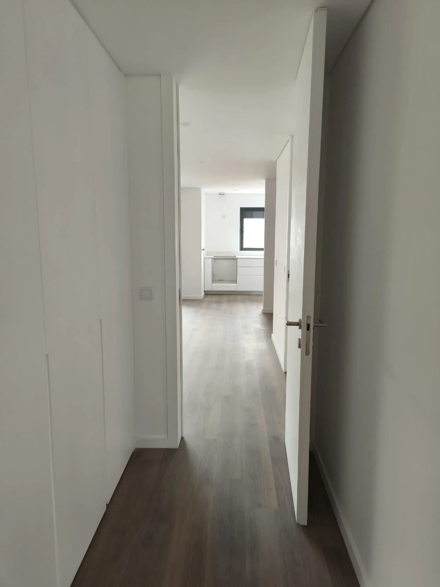 Apartamento T3 para Arrendamento em Silvares, Pias, Nogueira e Alvarenga Foto 4