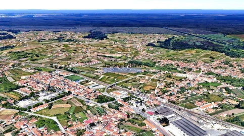 Terreno Comércio / Armazém para Venda em Cacia